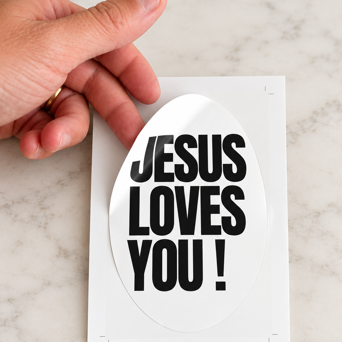Sticker Jesus Loves You !