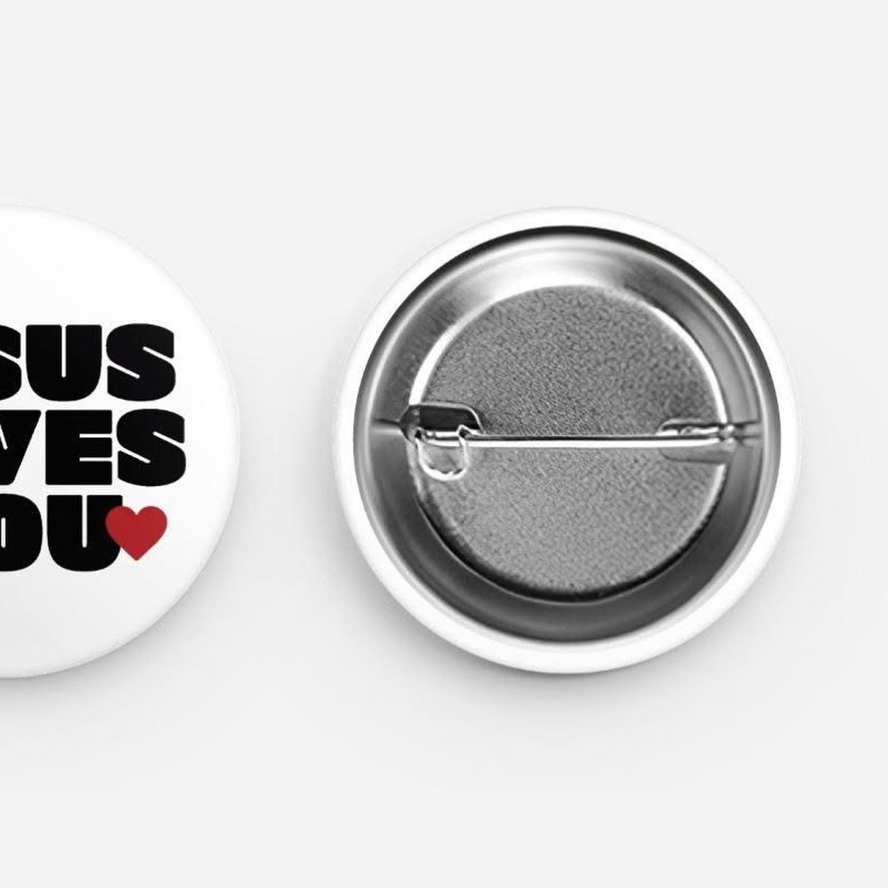 Pin's Jesus Loves You