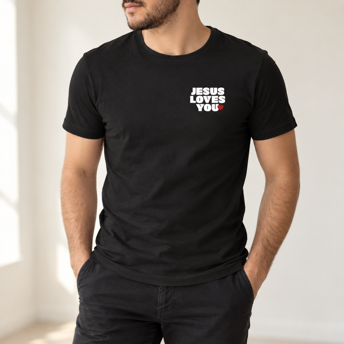 T-shirt Jesus Loves You