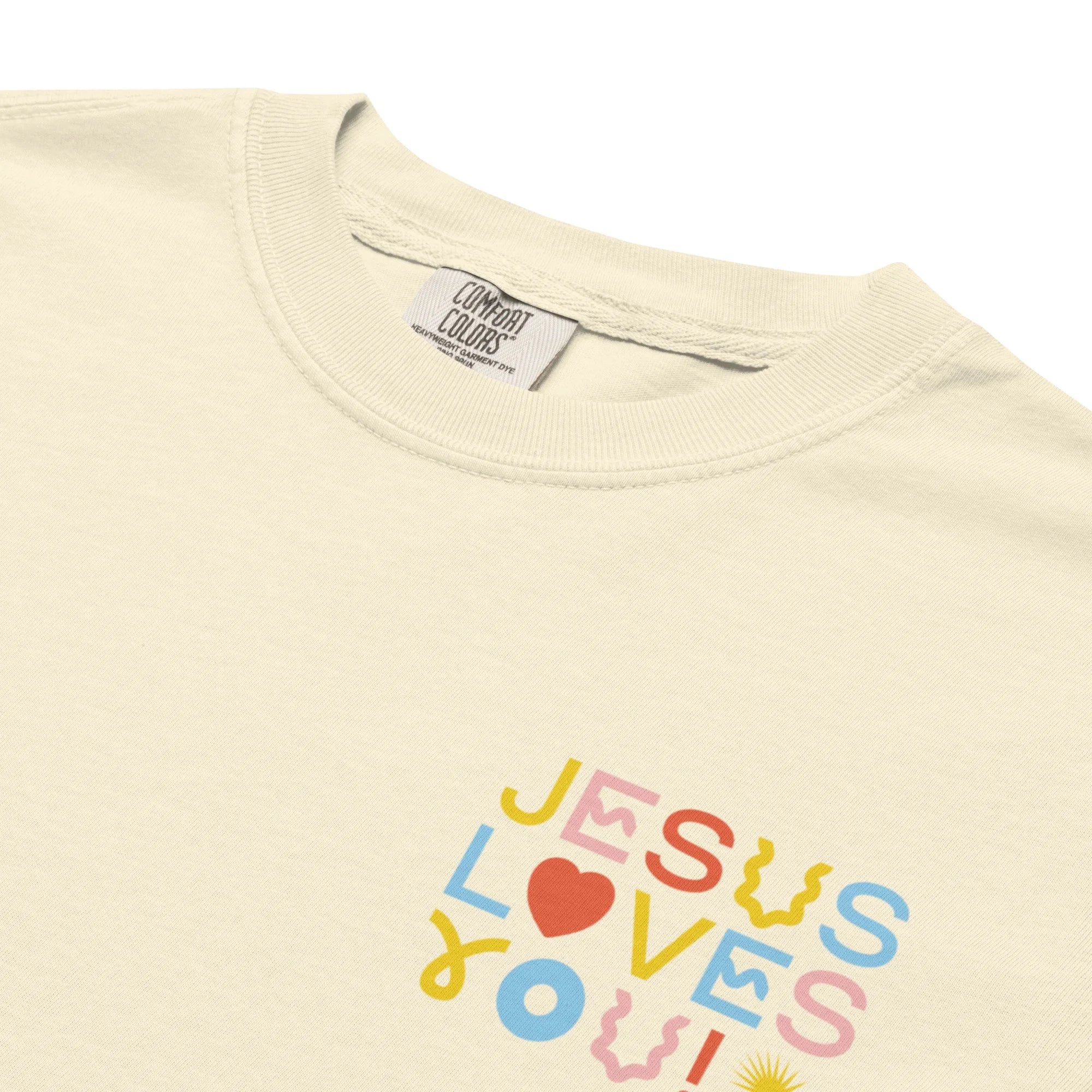 T-shirt oversize Jesus Loves You | Summer 2026